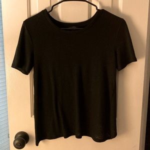 Banana Republic women’s black tee (XXS)